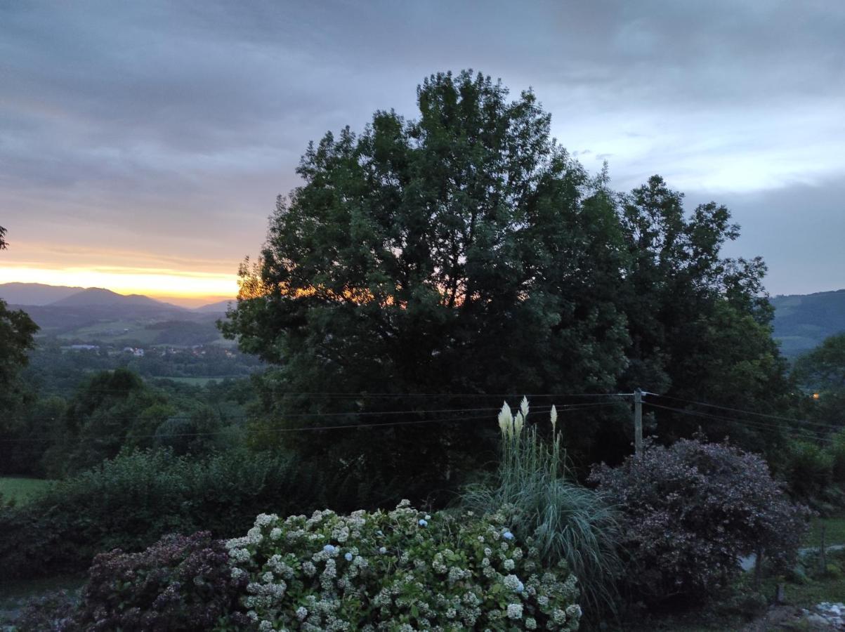 Gite Des 3 Arbres Aramits Εξωτερικό φωτογραφία